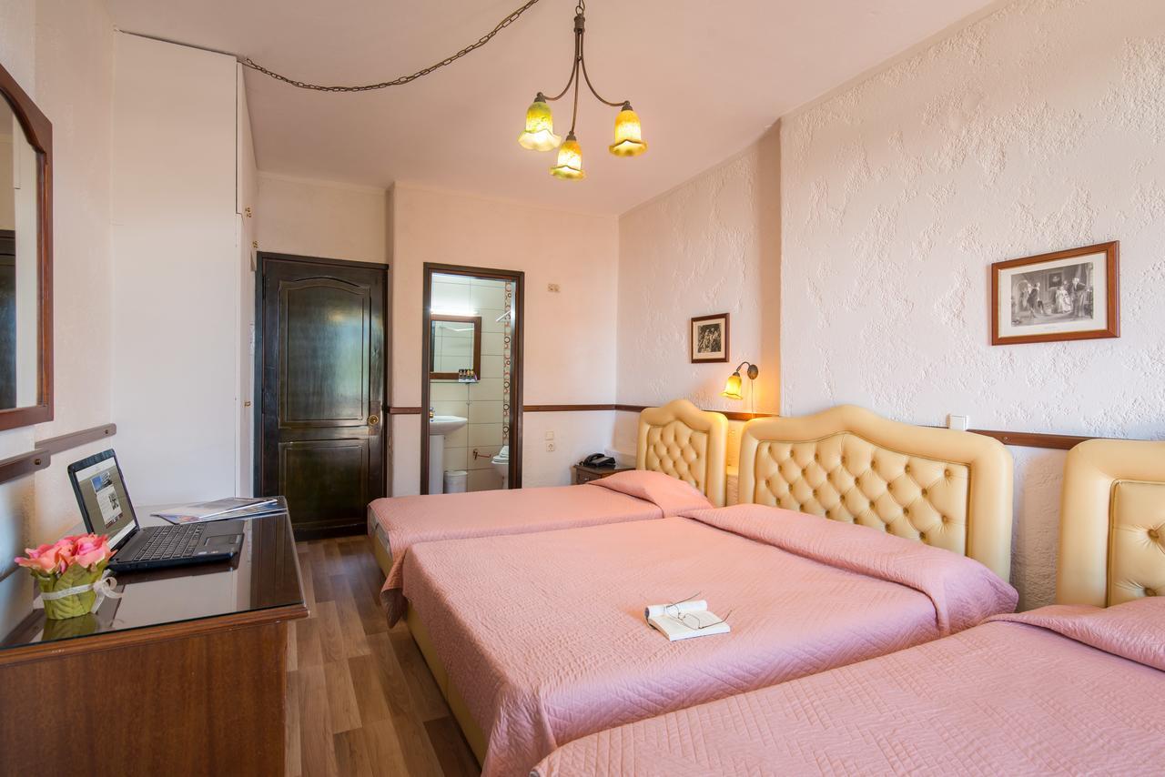 Jolly Hotel Igoumenitsa Exterior foto